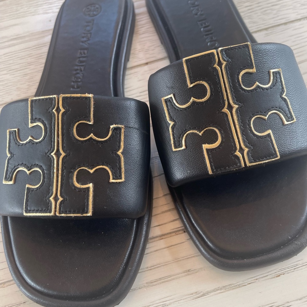 Gorgeous Tory Burch Black Leather Slides with Gold Detailing! - Picture 14 of 14